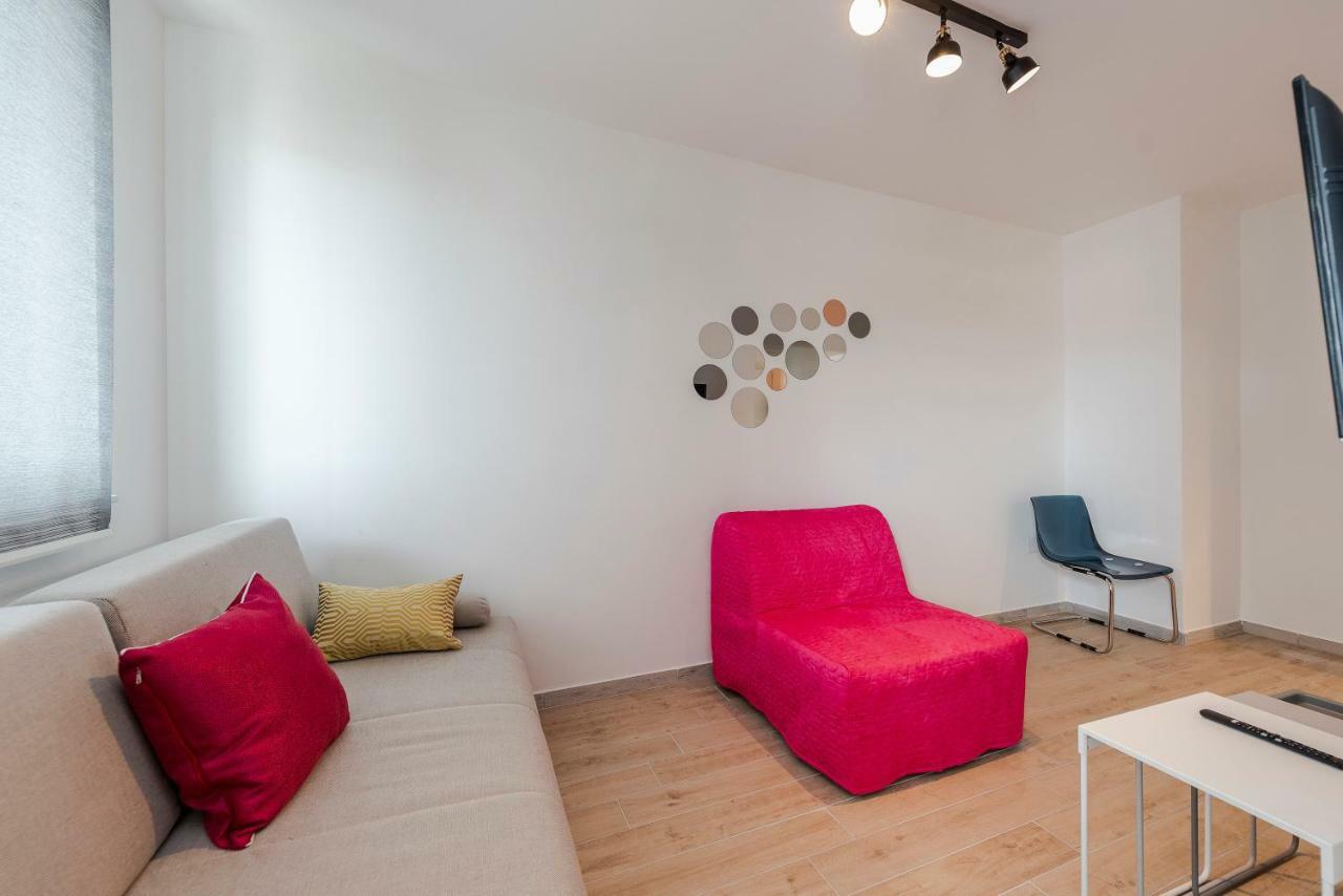 Seven Apartman Apartment Zadar Exterior photo