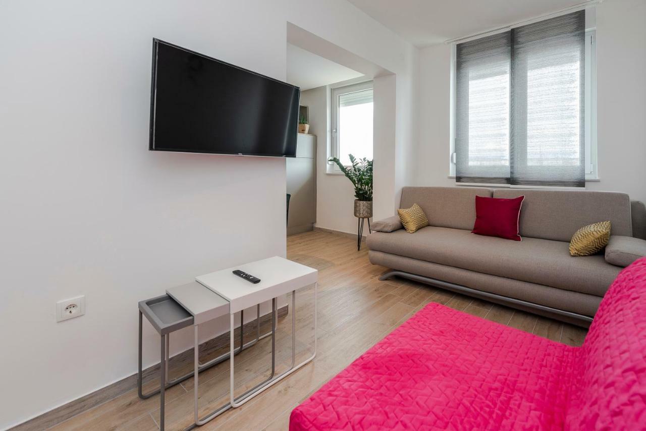 Seven Apartman Apartment Zadar Exterior photo