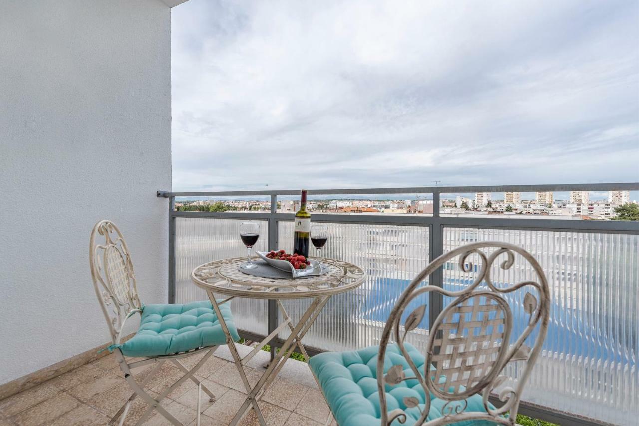 Seven Apartman Apartment Zadar Exterior photo